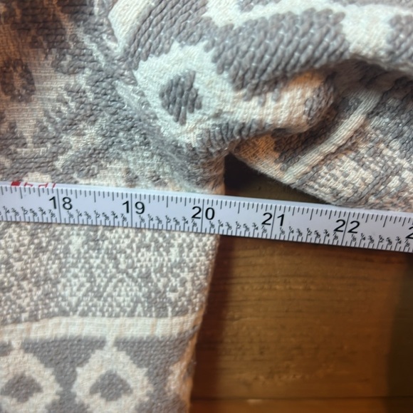 World Market Women Gray Patterned Jacket Open Fringe bottom S/M Pockets Oversize - Picture 2 of 9